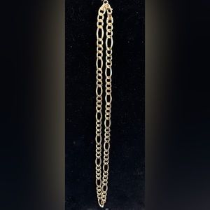 Real hold 10kt necklace